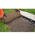 Plastikinis bortas 800x75x44 mm juodas